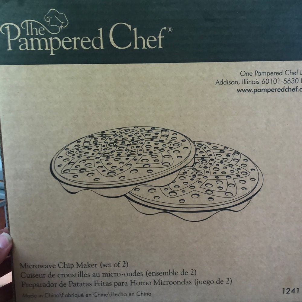 COPY - Pampered Chef microwave chip maker